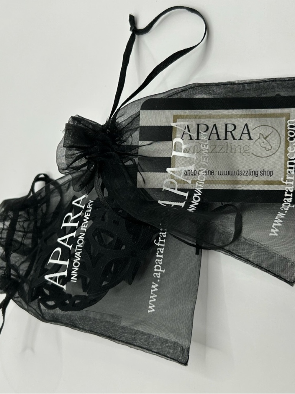 Water proof Necklace and Earrings by Apara - Picture 5 of 5